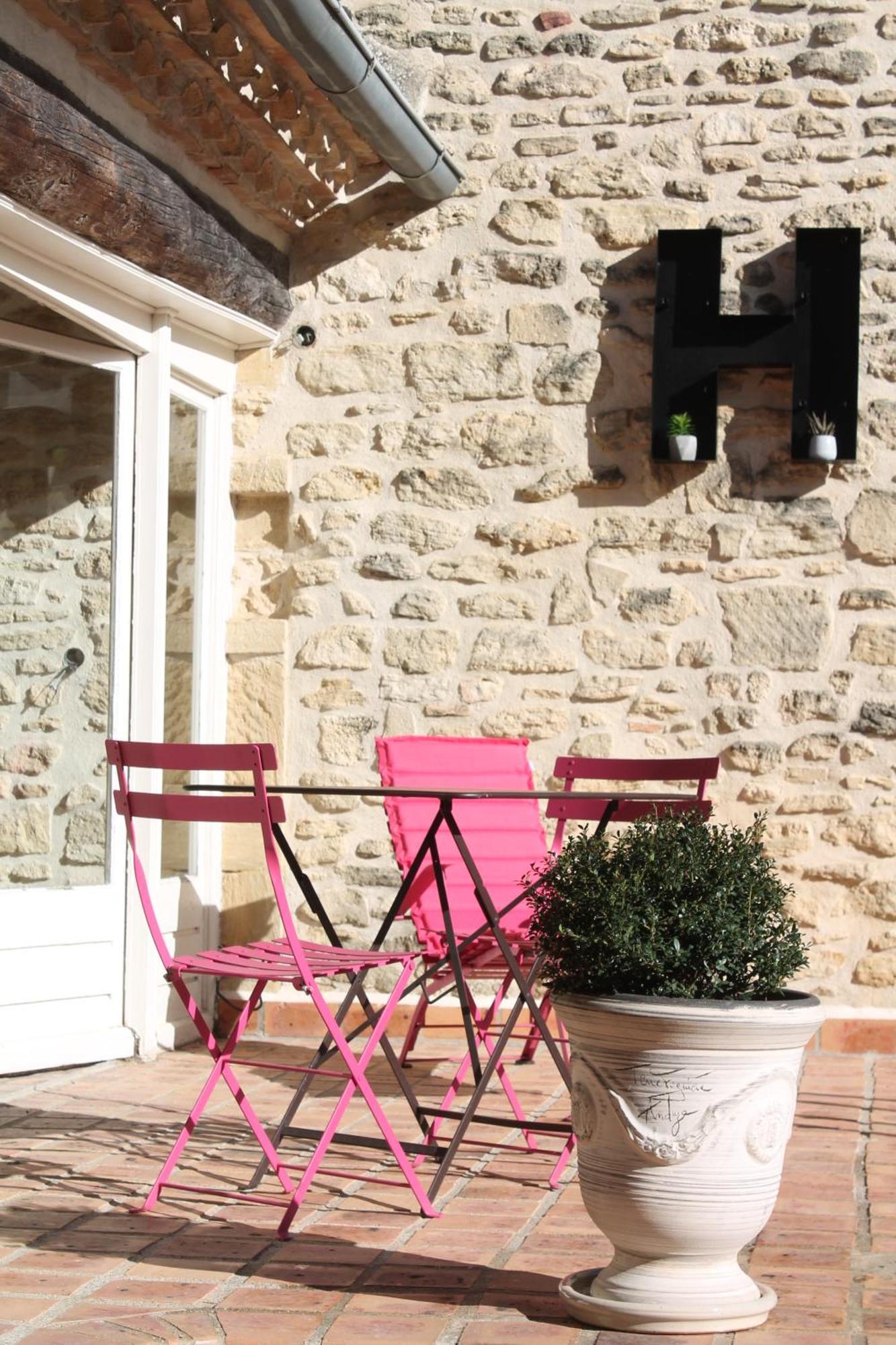 Aubais La Demeure Bed And Breakfast מראה חיצוני תמונה