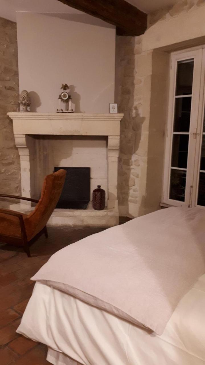 Aubais La Demeure Bed And Breakfast מראה חיצוני תמונה