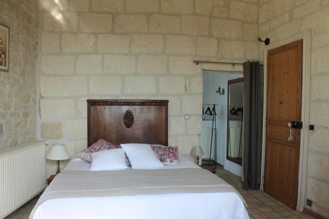Aubais La Demeure Bed And Breakfast מראה חיצוני תמונה